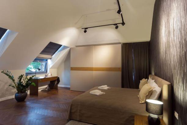 Osobnyak Aparthotel Jūrkalne Exteriör bild