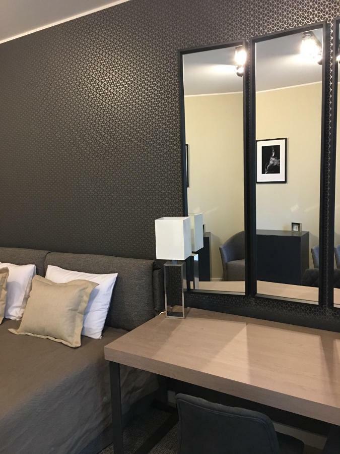 Osobnyak Aparthotel Jūrkalne Exteriör bild