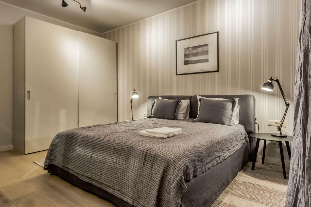 Osobnyak Aparthotel Jūrkalne Exteriör bild